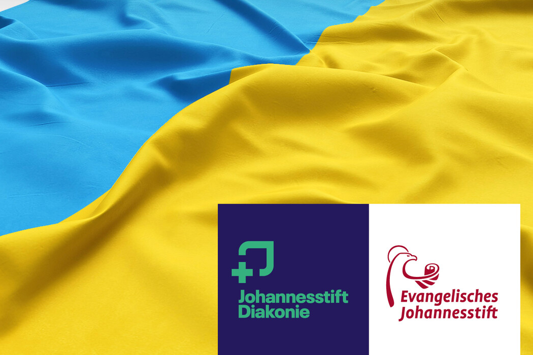 Ukrainefahne mit Logos von JSD und EJS